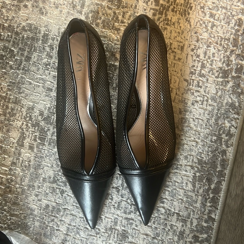 Zara pumps black size 11 / 42